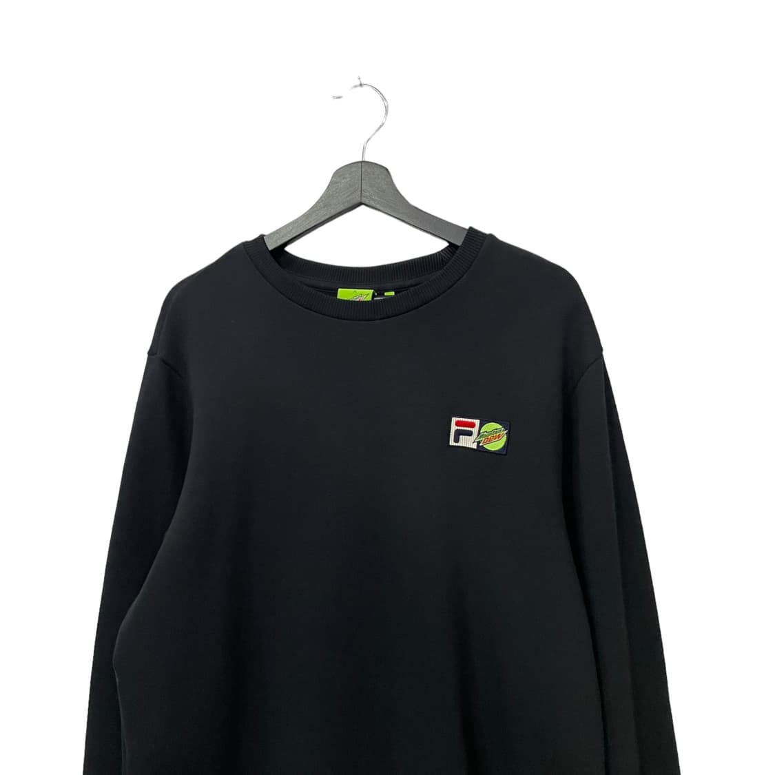 휠라 x 마운틴듀 자수 로고 맨투맨 상품이미지3