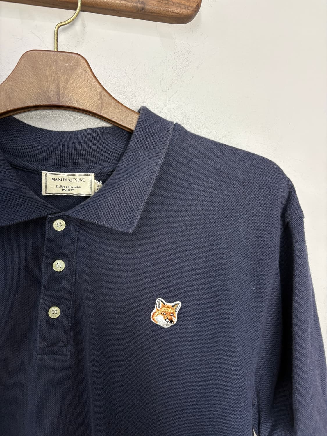 메종키츠네 폭스헤드 패치 카라 네이비 티셔츠 A3736 상품이미지3