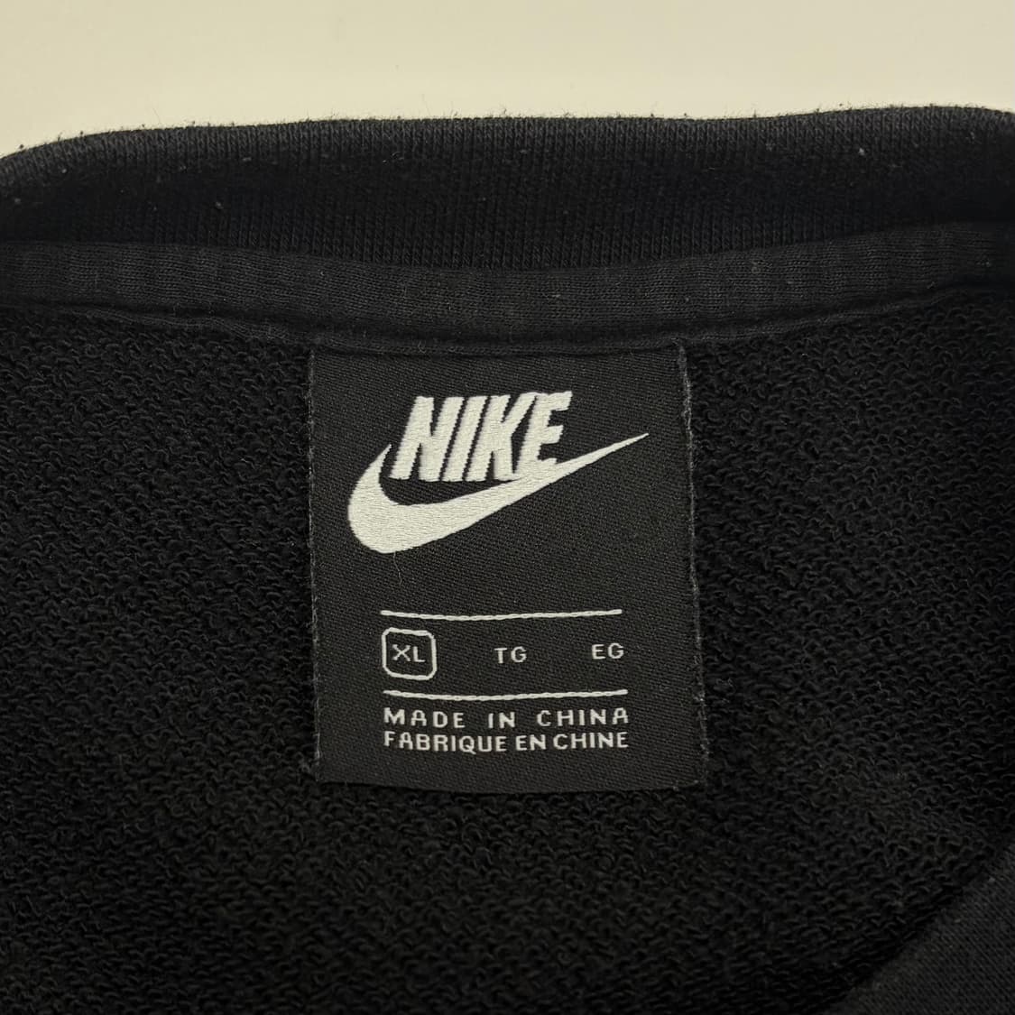 나이키 블랙 맨투맨 상품이미지4