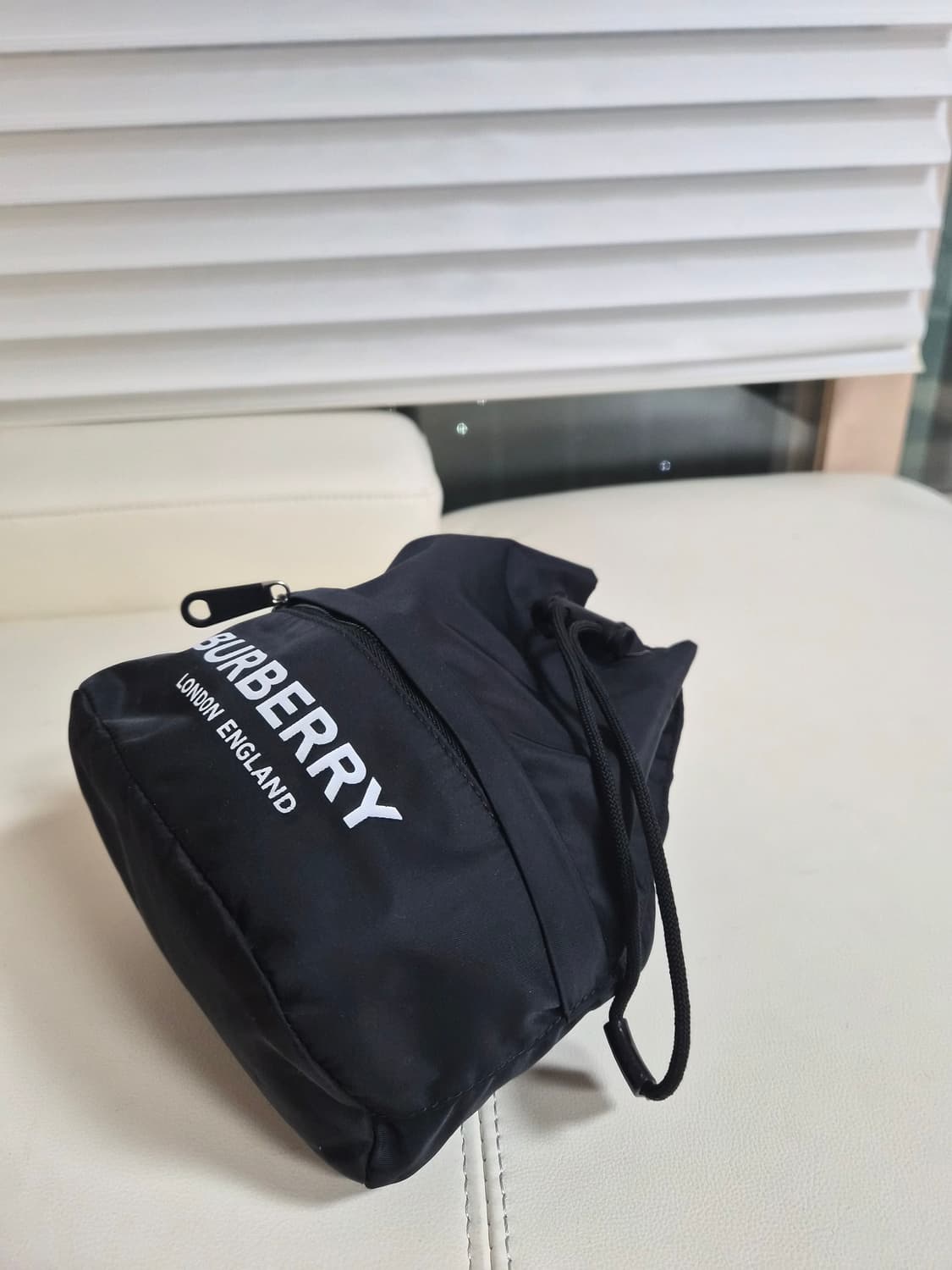 버버리정품 나일론백 상품이미지4