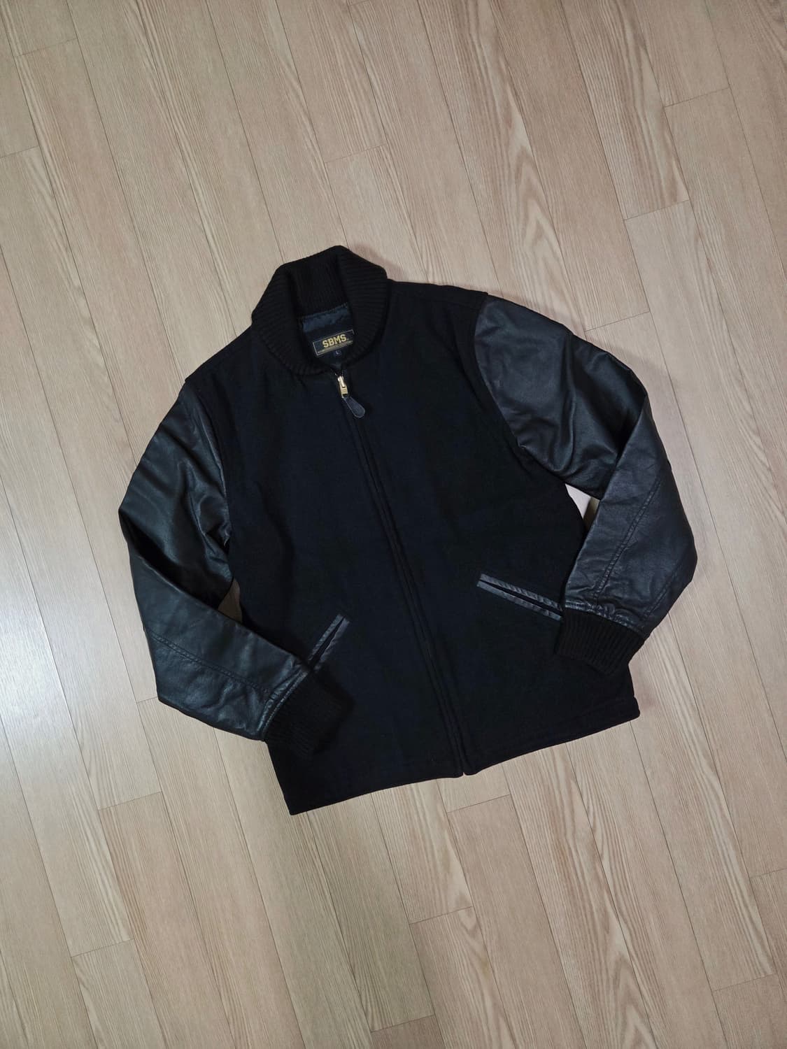 SBMS 카우 레더 금장 지퍼 울 바시티 재킷 상품이미지5