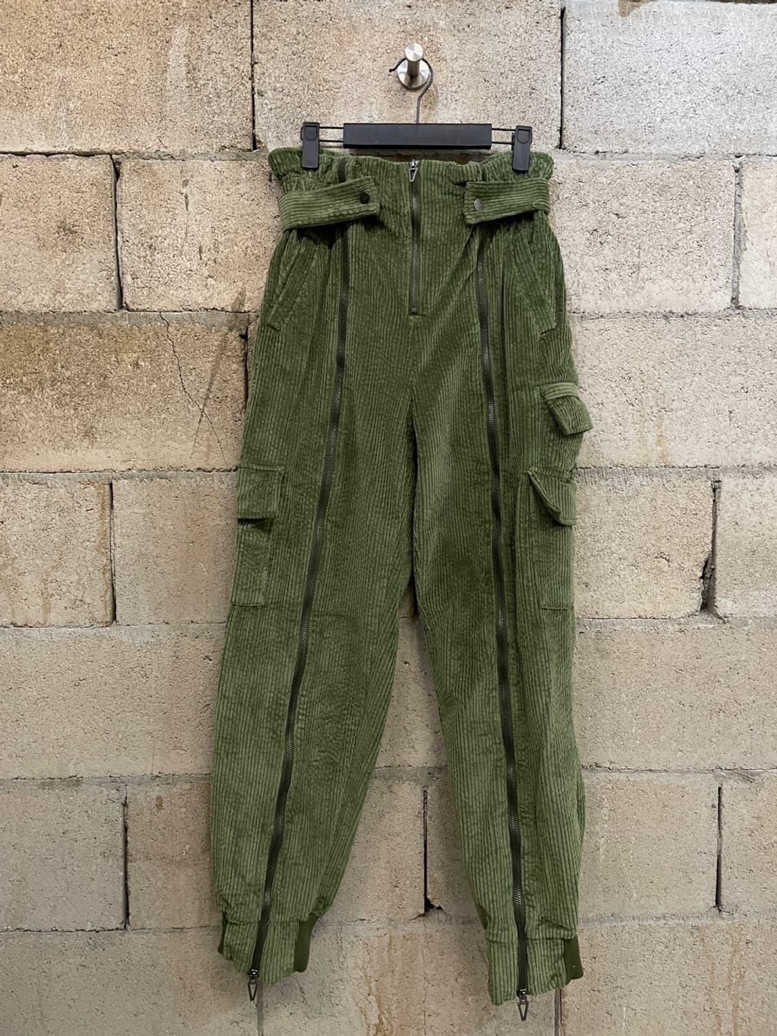 아디다스 x 아이비 파크 코듀로이 지퍼 팬츠 상품이미지1