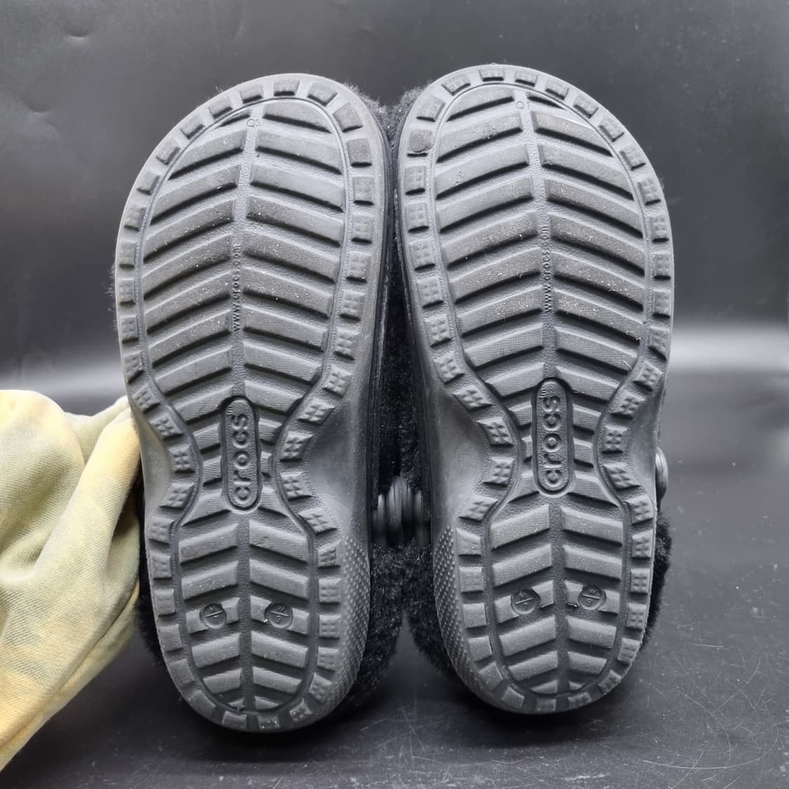 크록스 클래식 퍼 슈어 클로그m7 260  상품이미지3