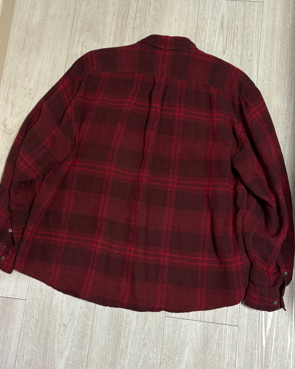 [3]해칭룸 클래식 셔츠 린넨 빅 체크 다크 레드 상품이미지4