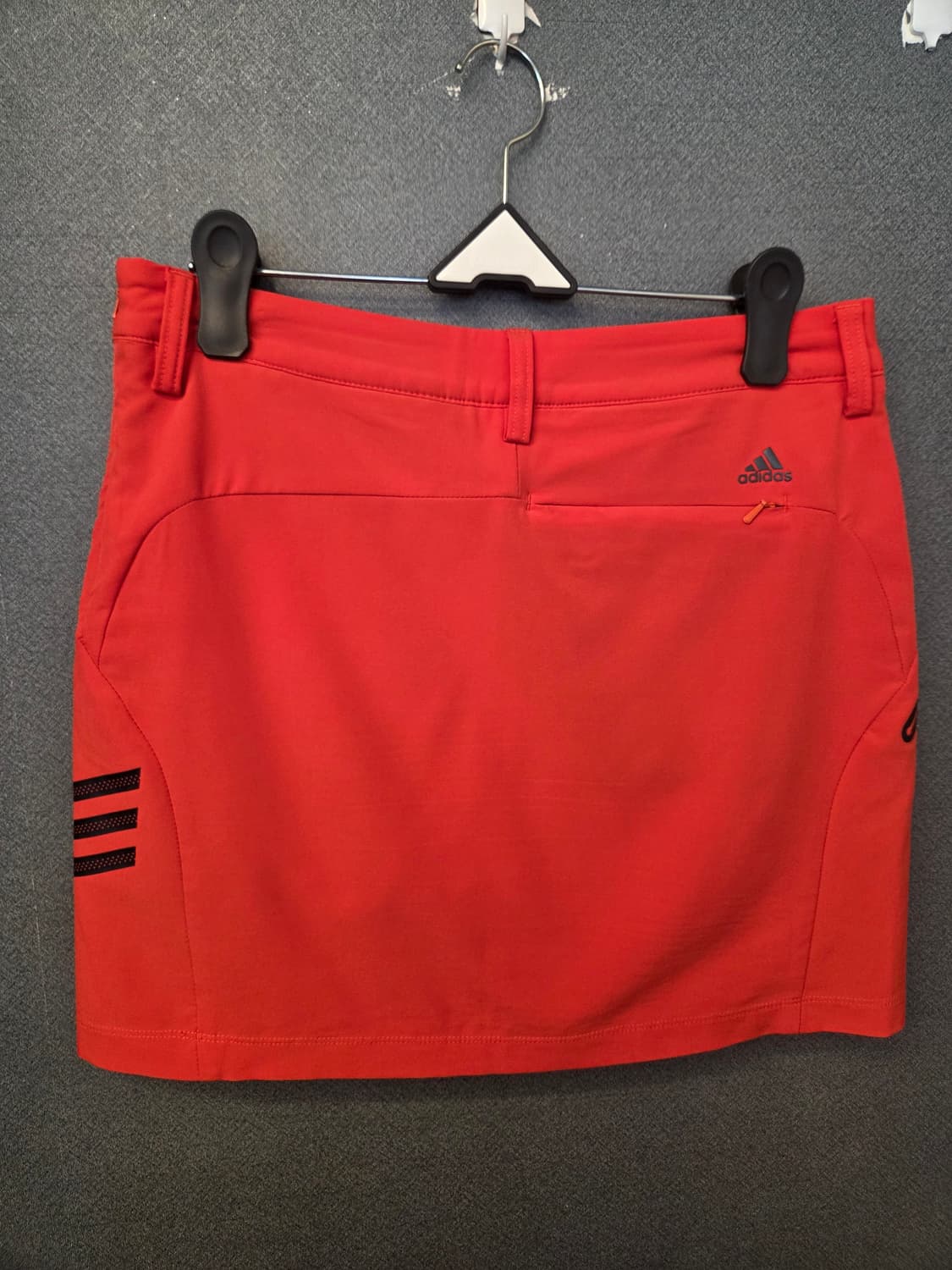 아디다스 골프스커트 (봄.여름용) 상품이미지4