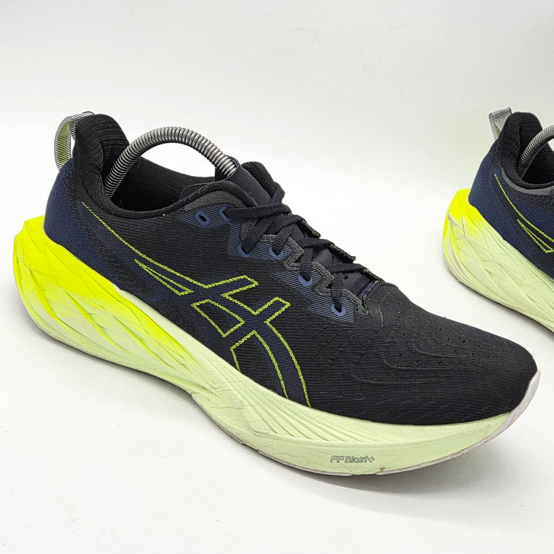 아식스 노바블라스트 4 블랙 블루 익스팬스 (290) 상품이미지5