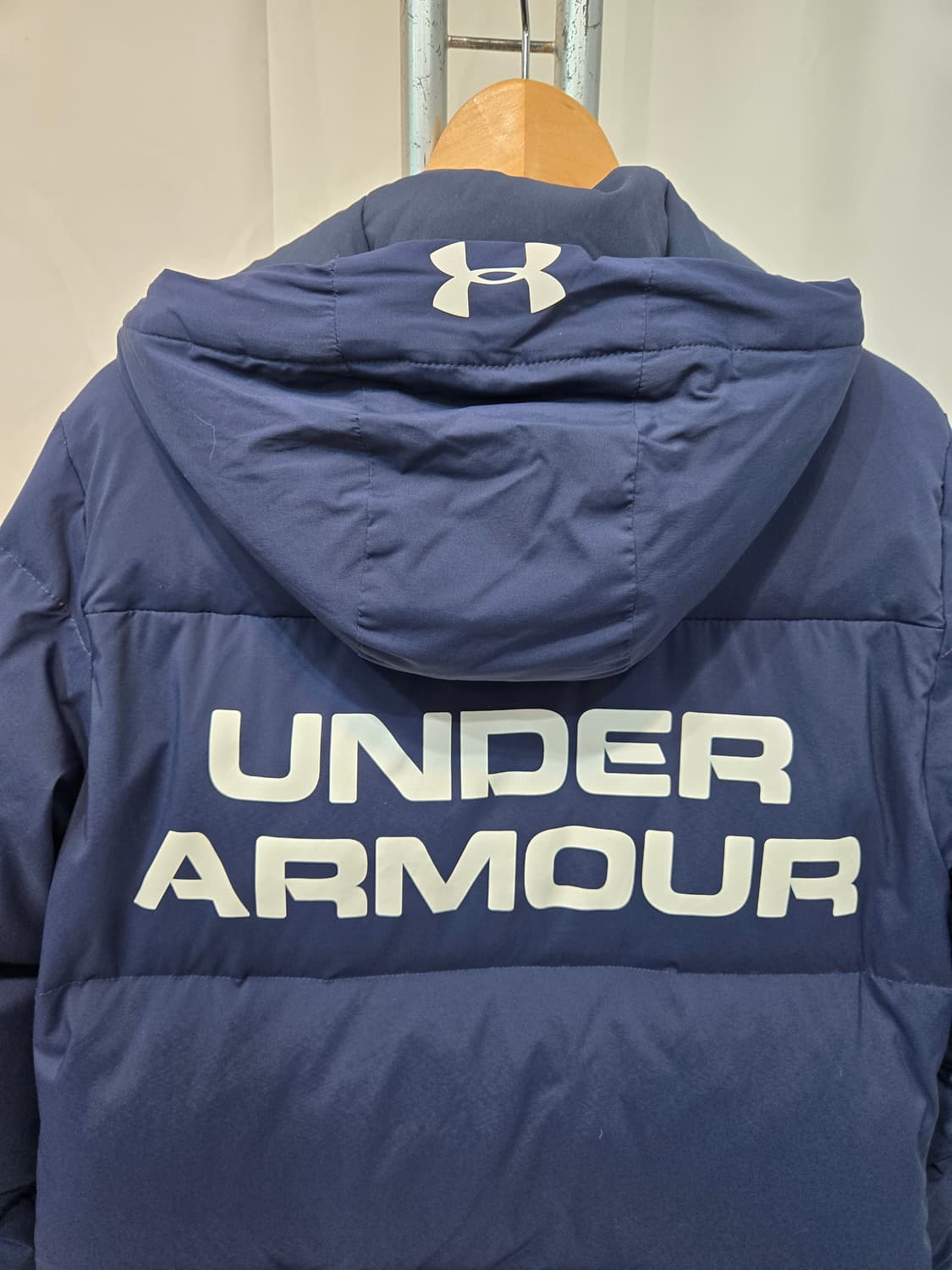 언더아머 다운 벤치 롱패딩 공용 s-m 상품이미지7