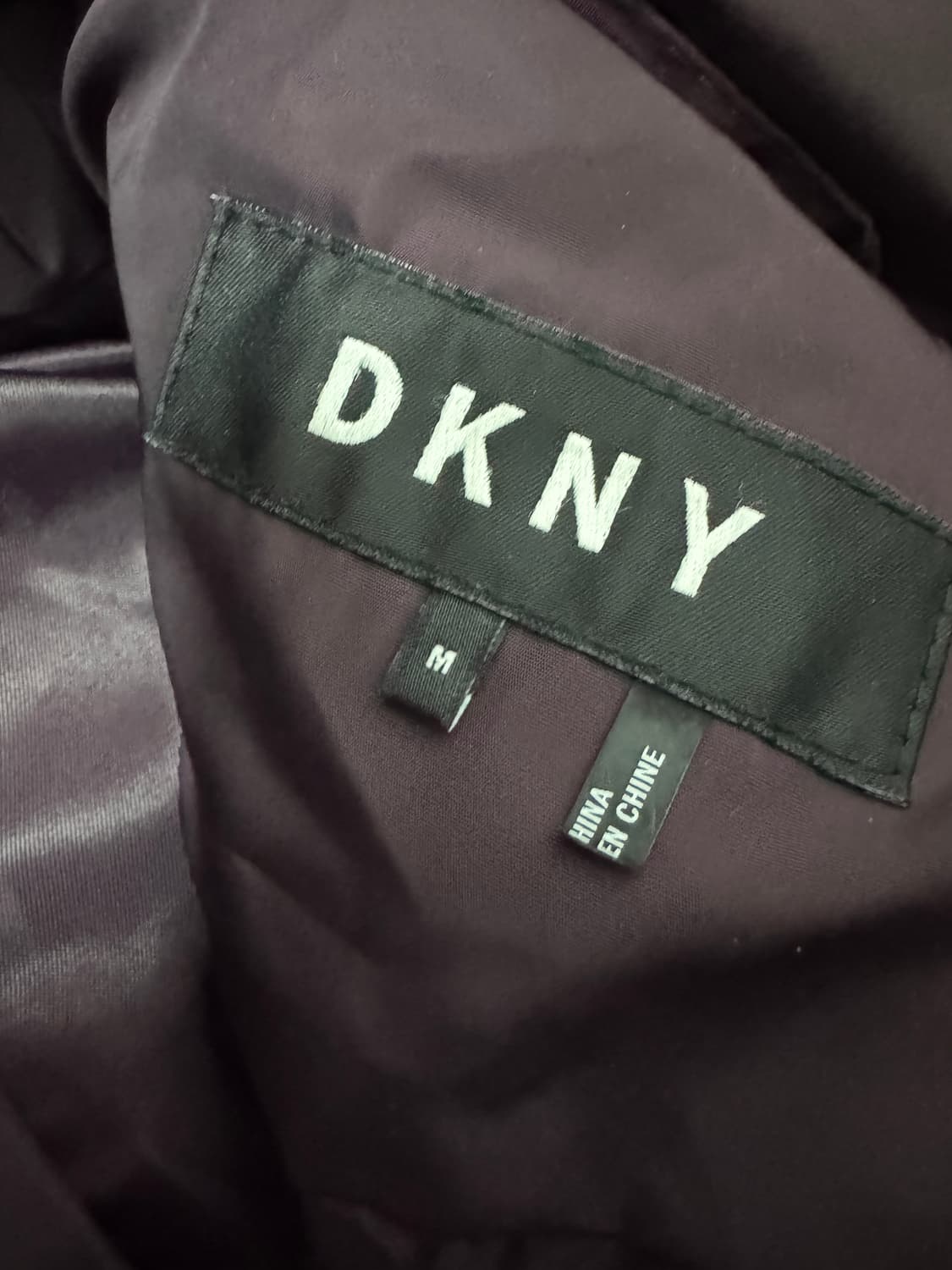 여성 DKNY 디케이앤와이 덕다운 후드 롱 패딩 상품이미지3