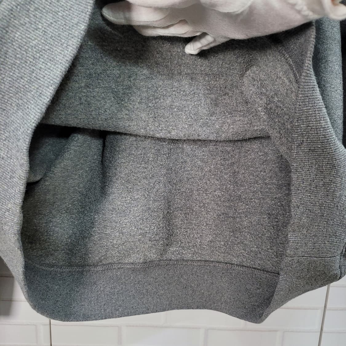 파타고니아 빅 로고 그레이 후드티 후드 티셔츠 2XL사이즈 상태최상 상품이미지8