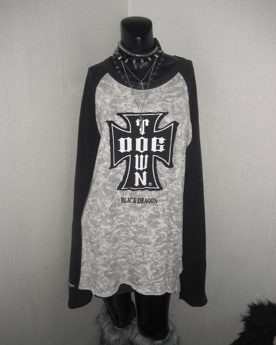 DOG TOWN 도그타운 블랙드래곤 롱슬리브 탑 상품이미지2