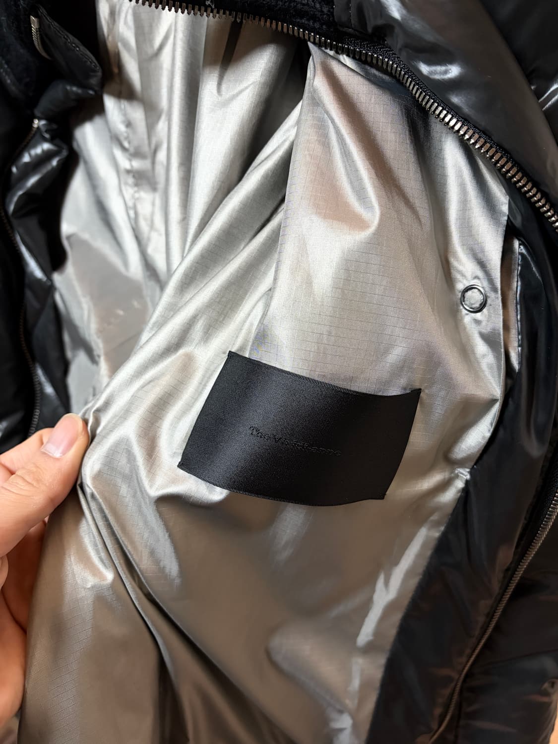 The Viridi Anne 스위칭 다운 봄버 자켓 상품이미지6