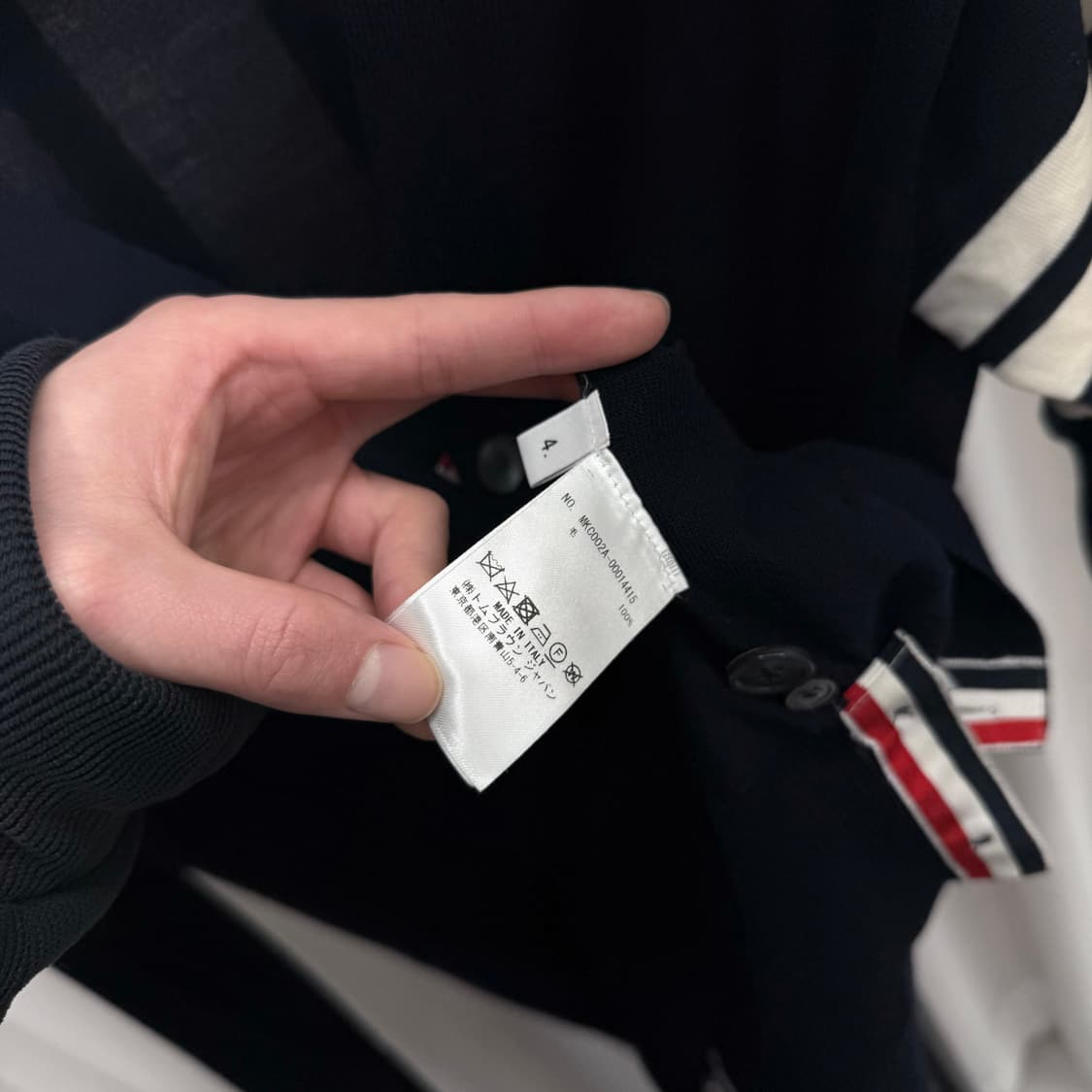 [4] 톰브라운 메리노 울 가디건 네이비 상품이미지6