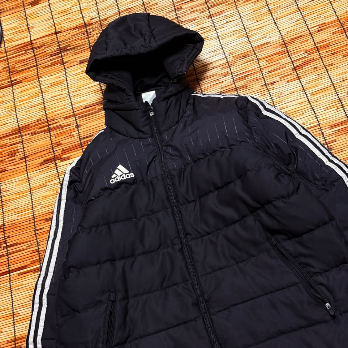 아디다스 3스트립 티로 롱패딩 XL 상품이미지3