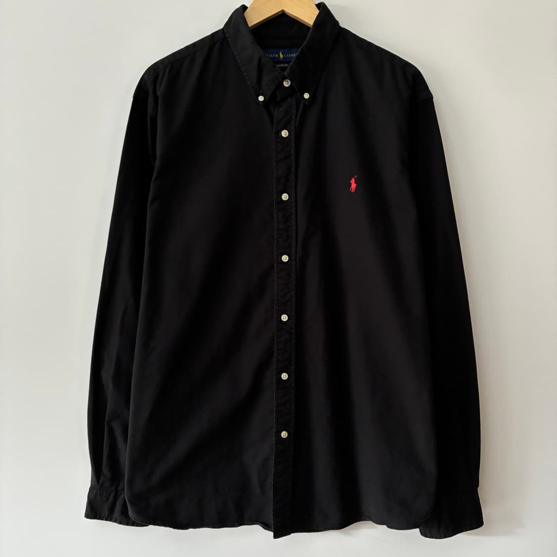 폴로 신형 블랙 셔츠 상품이미지1