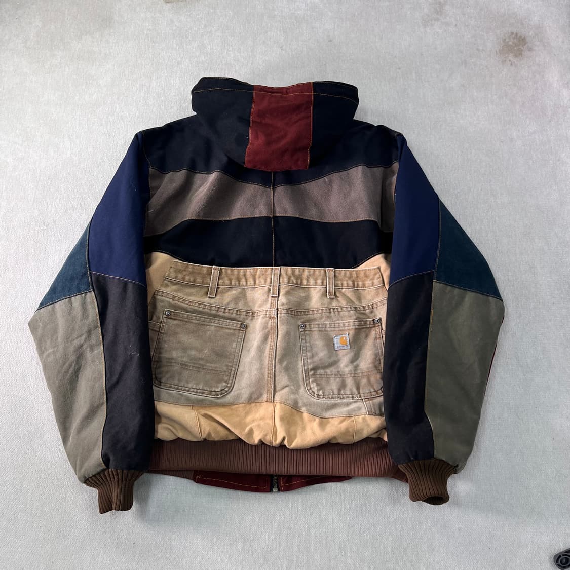 105 칼하트 리메이크 패치워크 액티브 자켓 상품이미지2