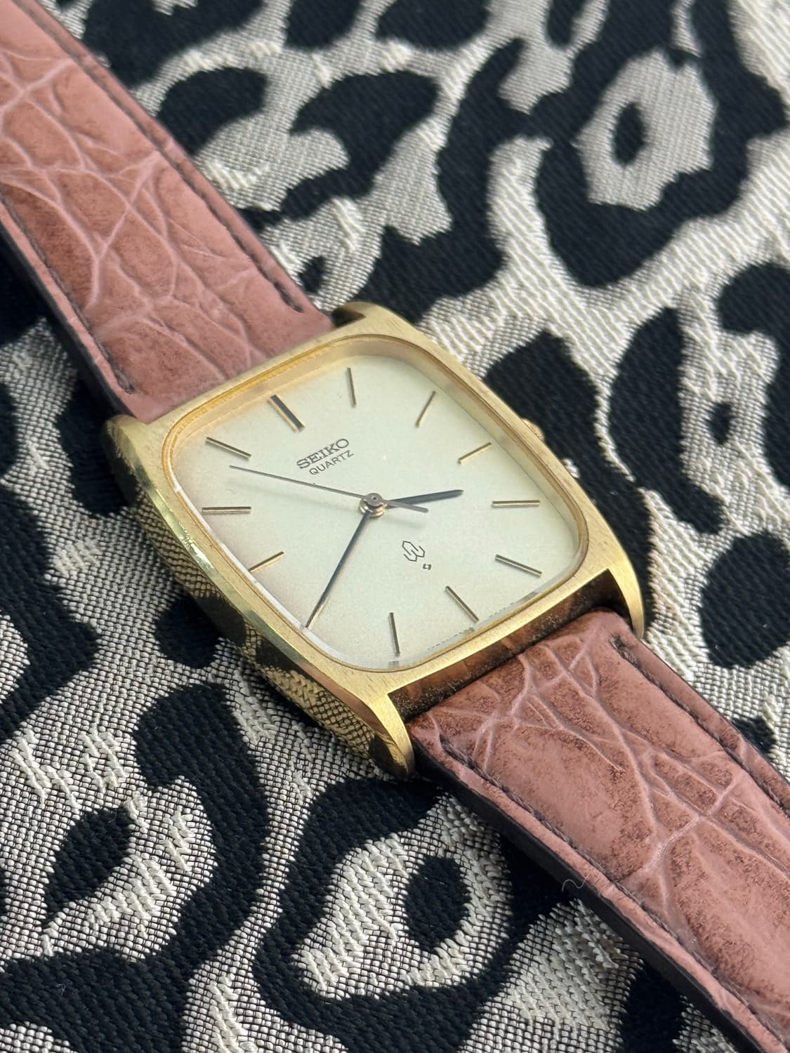 80s 빈티지 세이코 탱크 골드 상품이미지3