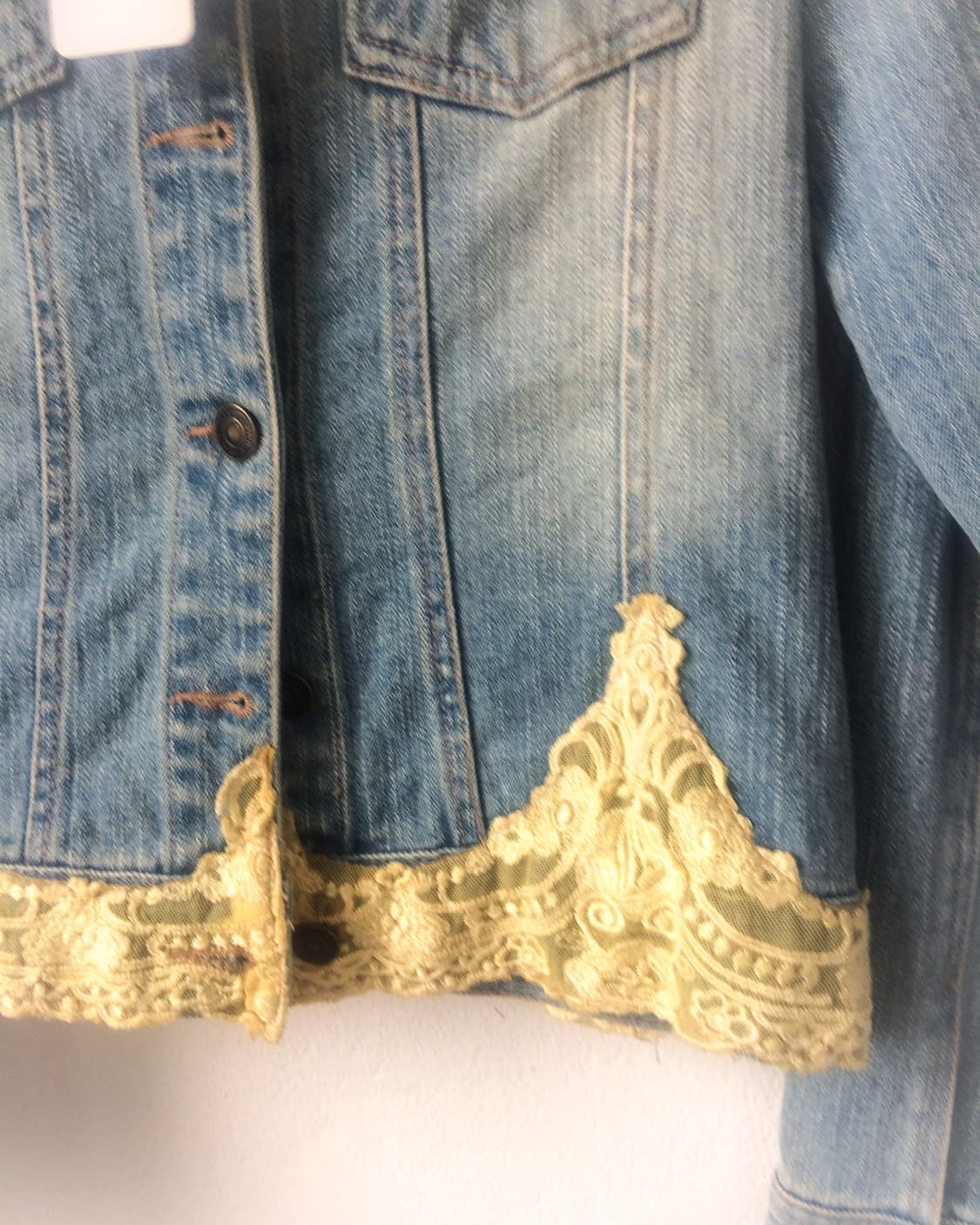 axes femme lace trimming denim jacket 상품이미지2