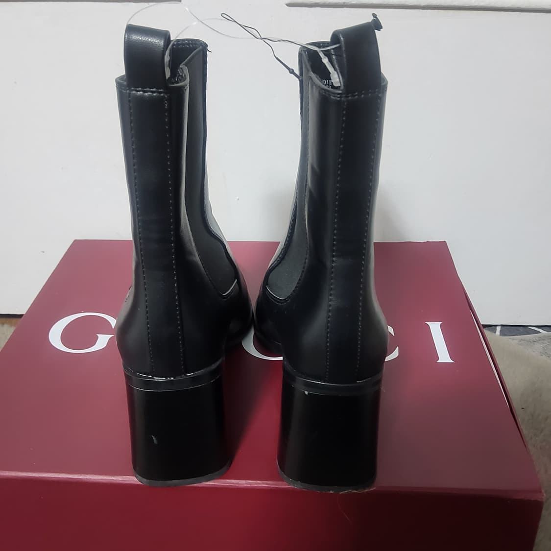 새상품 자라 블랙 가죽 구두 앵클 부츠 힐 슈즈 35 225~230 상품이미지3