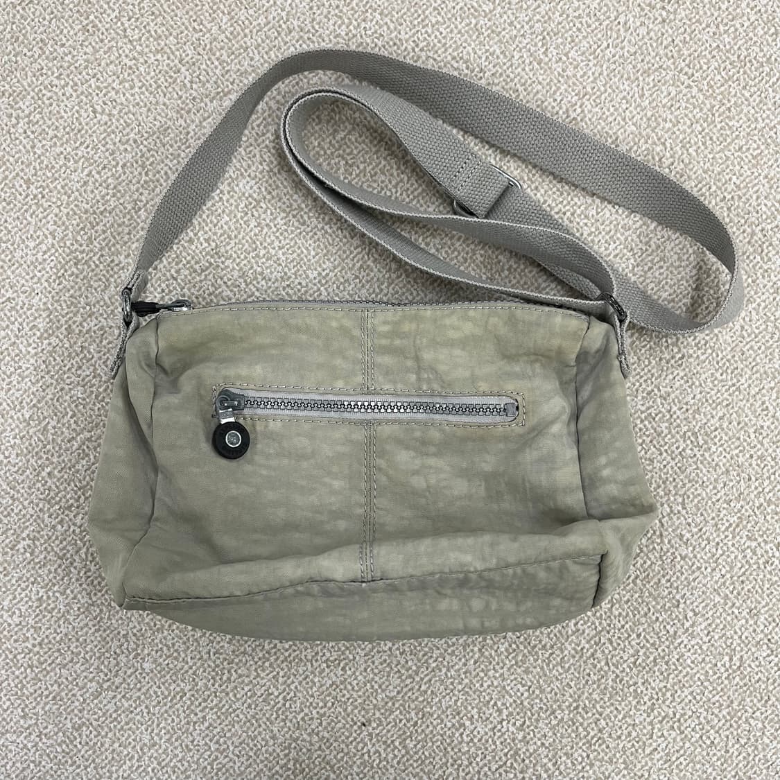 [실측확인] 키플링 나일론 크로스백 가방 0120M1 상품이미지3