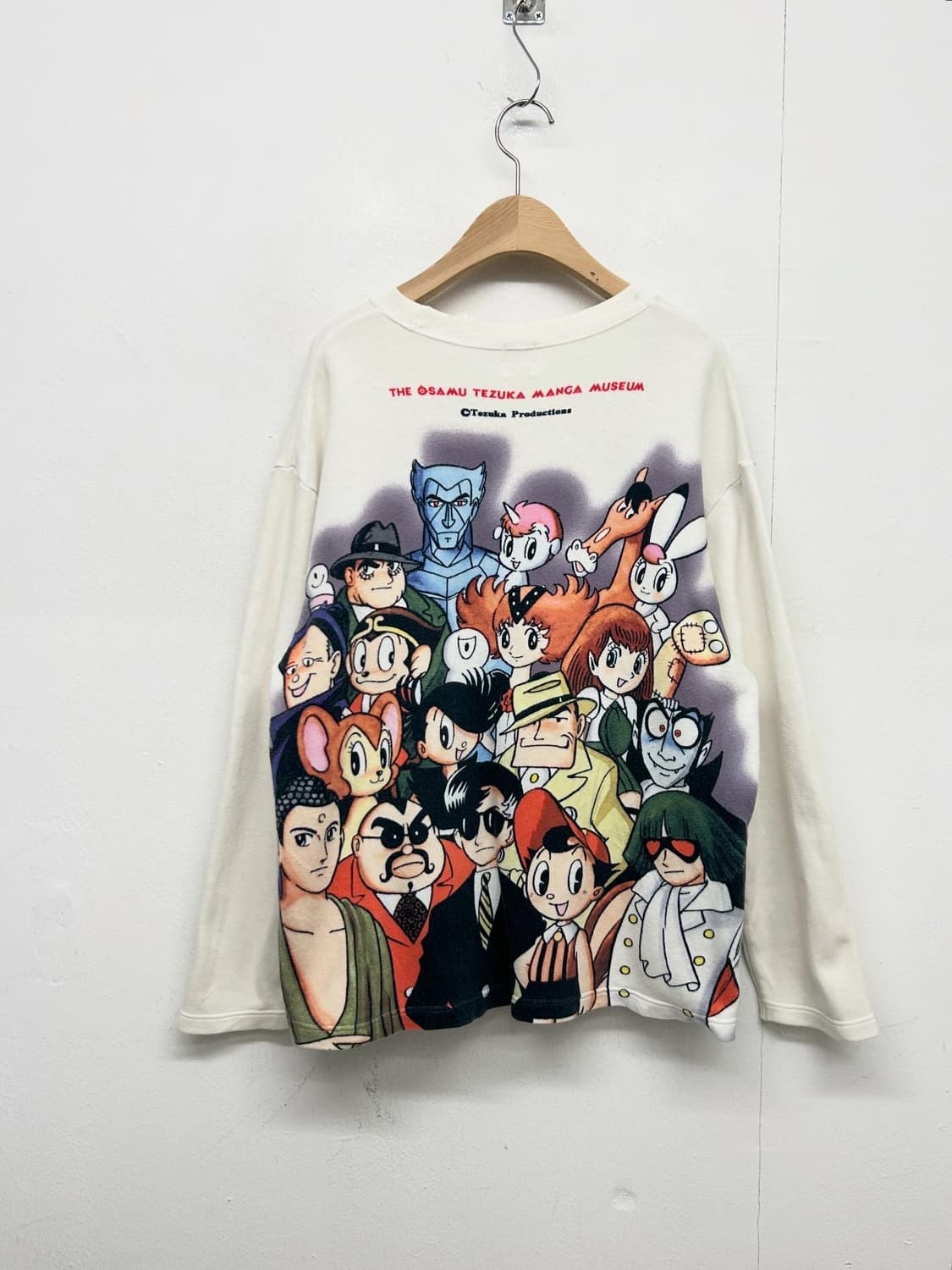 오사무 데즈카 만화 박물관 올오버 프린트 맨투맨 상품이미지3