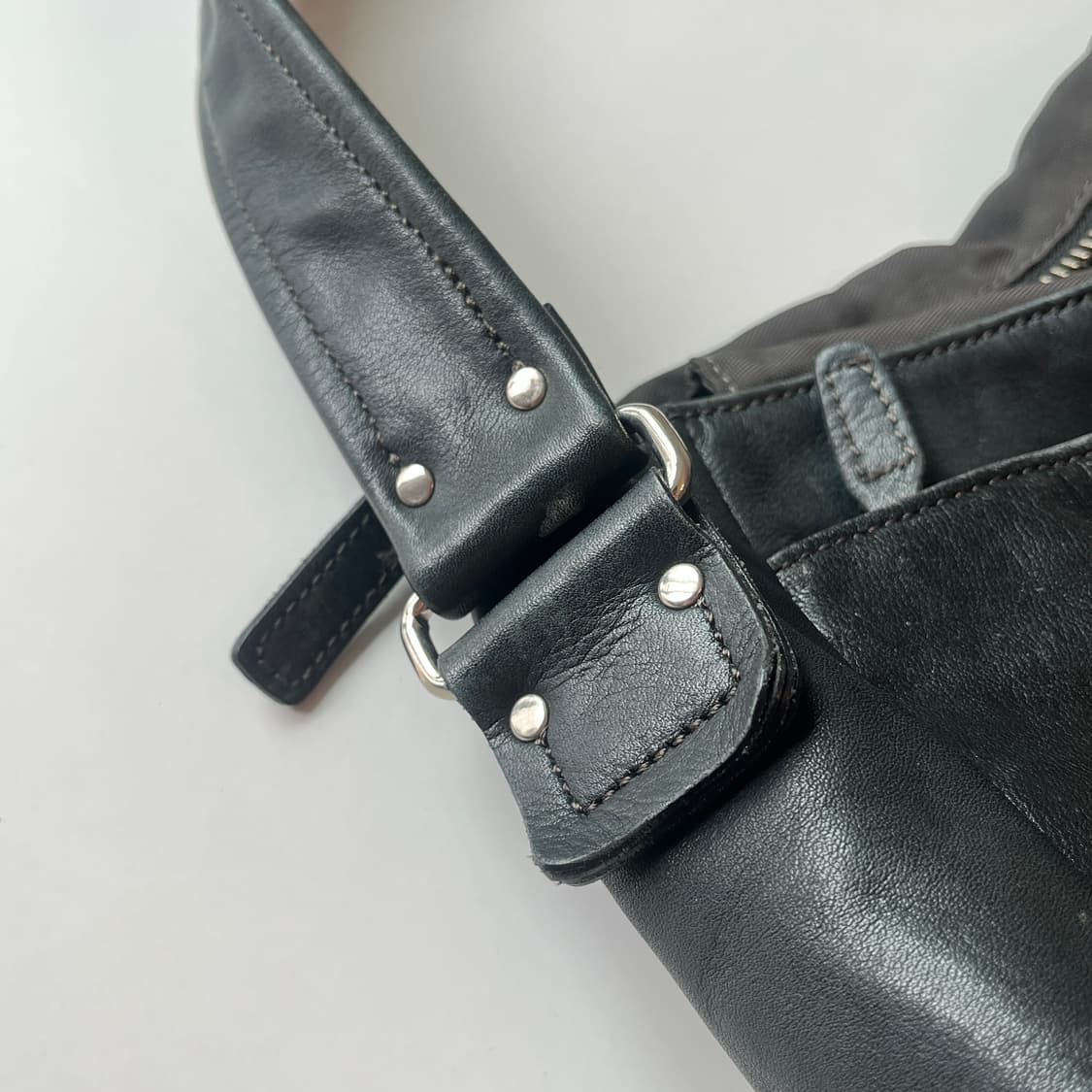 Margaret Howell Leather Shoulder Bag 상품이미지8