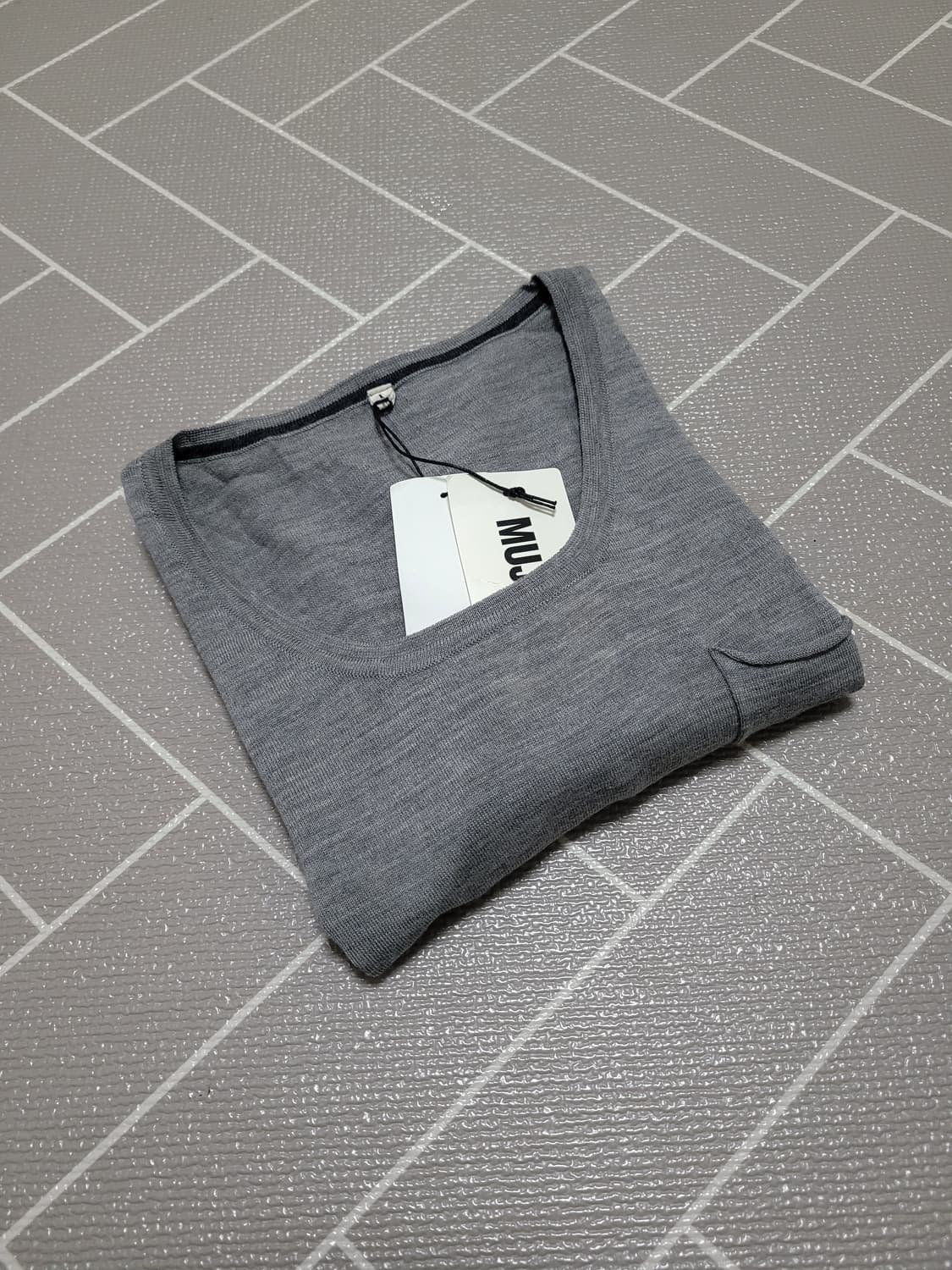 새상품)무인양품 무지 라보 울캐시미어 U넥 니트 티셔츠 L 상품이미지6