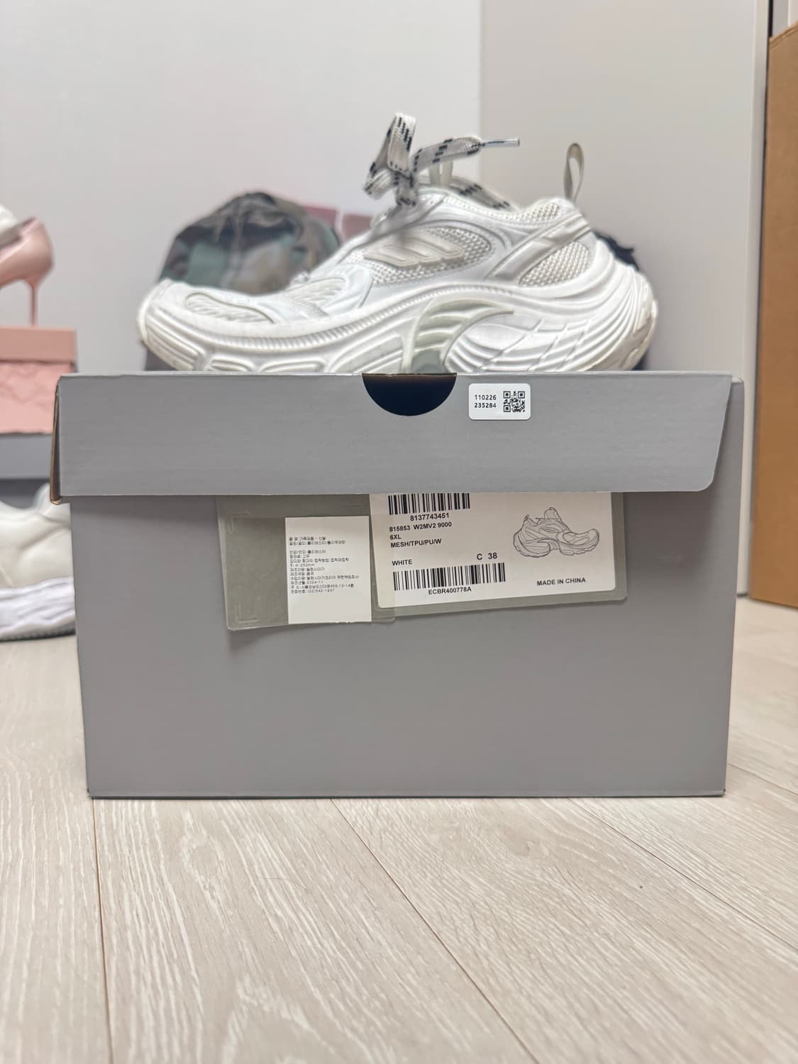발렌시아가 6xl 스니커즈 화이트 38 새상품급 상품이미지6
