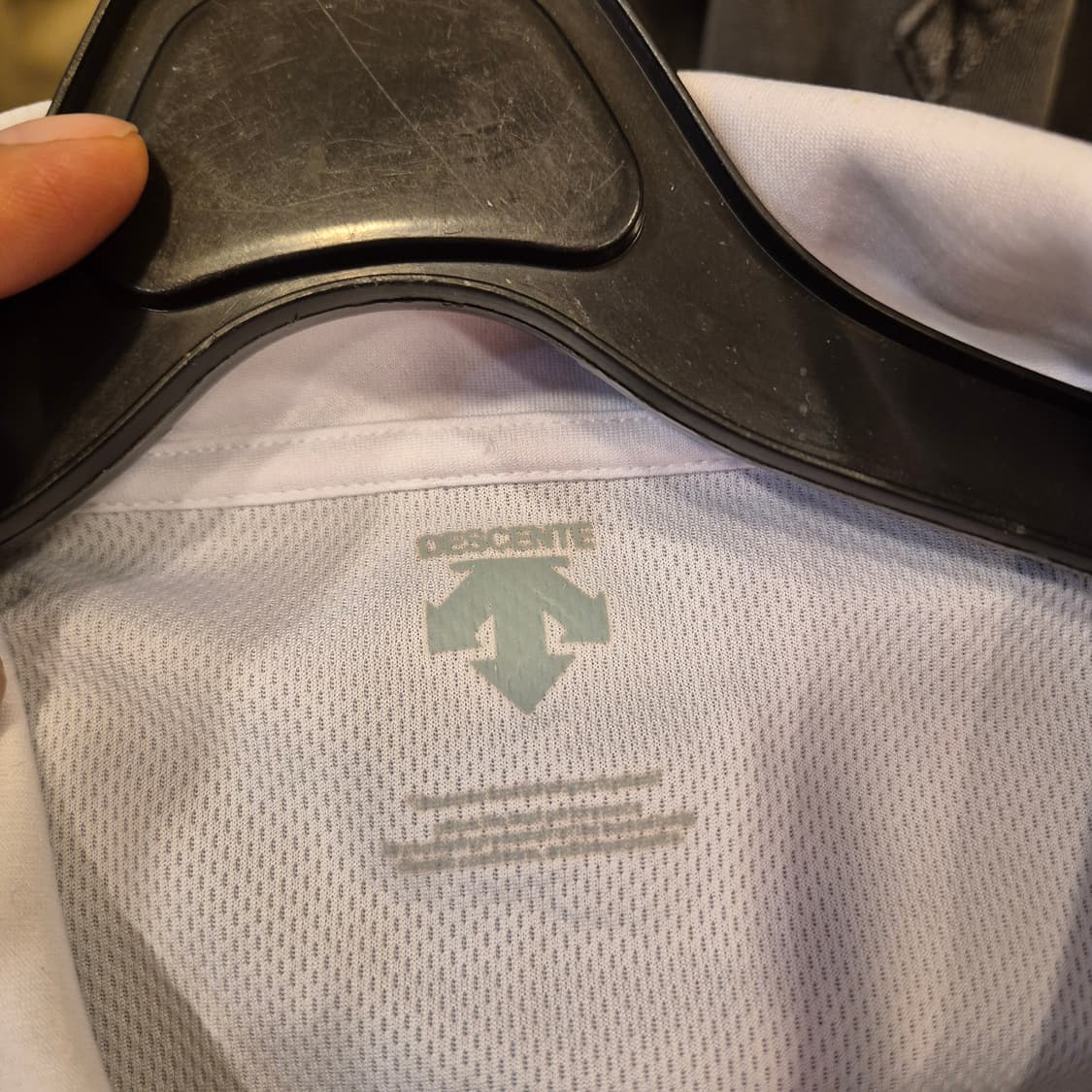 L~XL 데상트 화이트 기능성 반팔카라티셔츠  상품이미지3