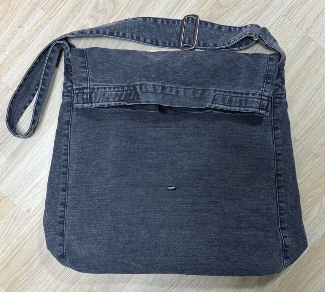 아워레가시 슬링백  상품이미지1