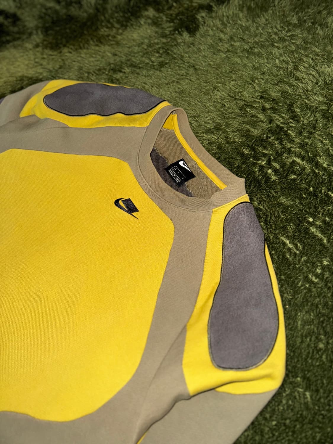 [L] 나이키 NSW 바디맵 패널 디테일 스웻셔츠 상품이미지2