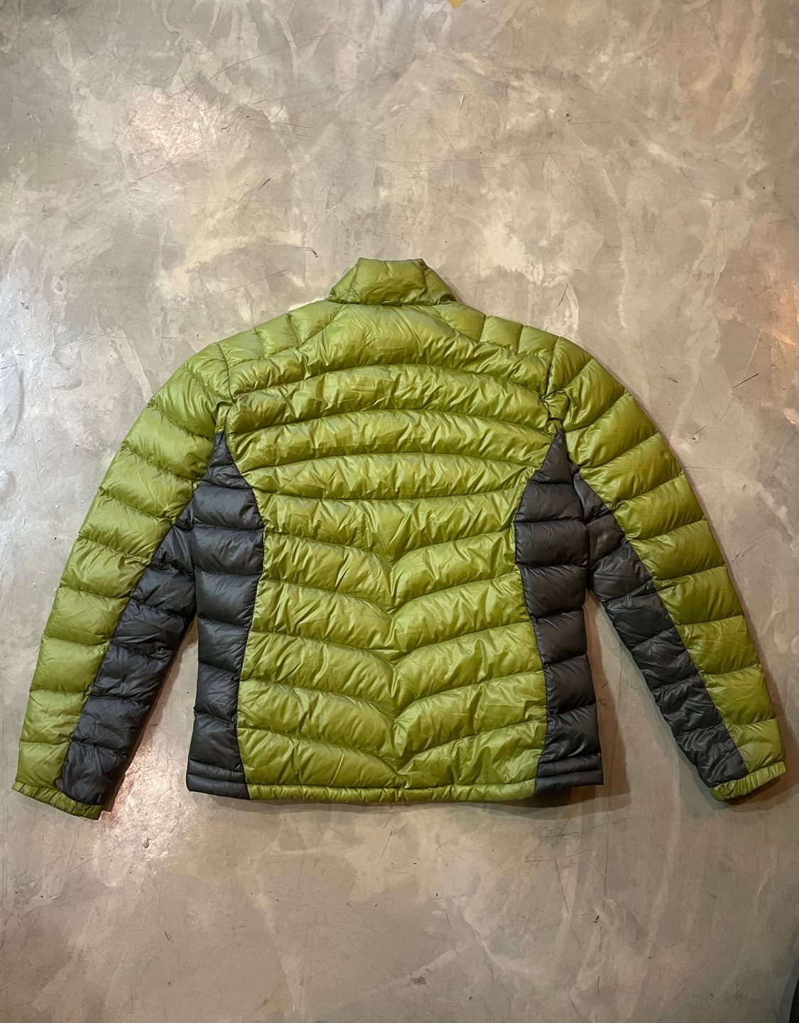 몽벨 구스다운 경량패딩 XL 상품이미지4