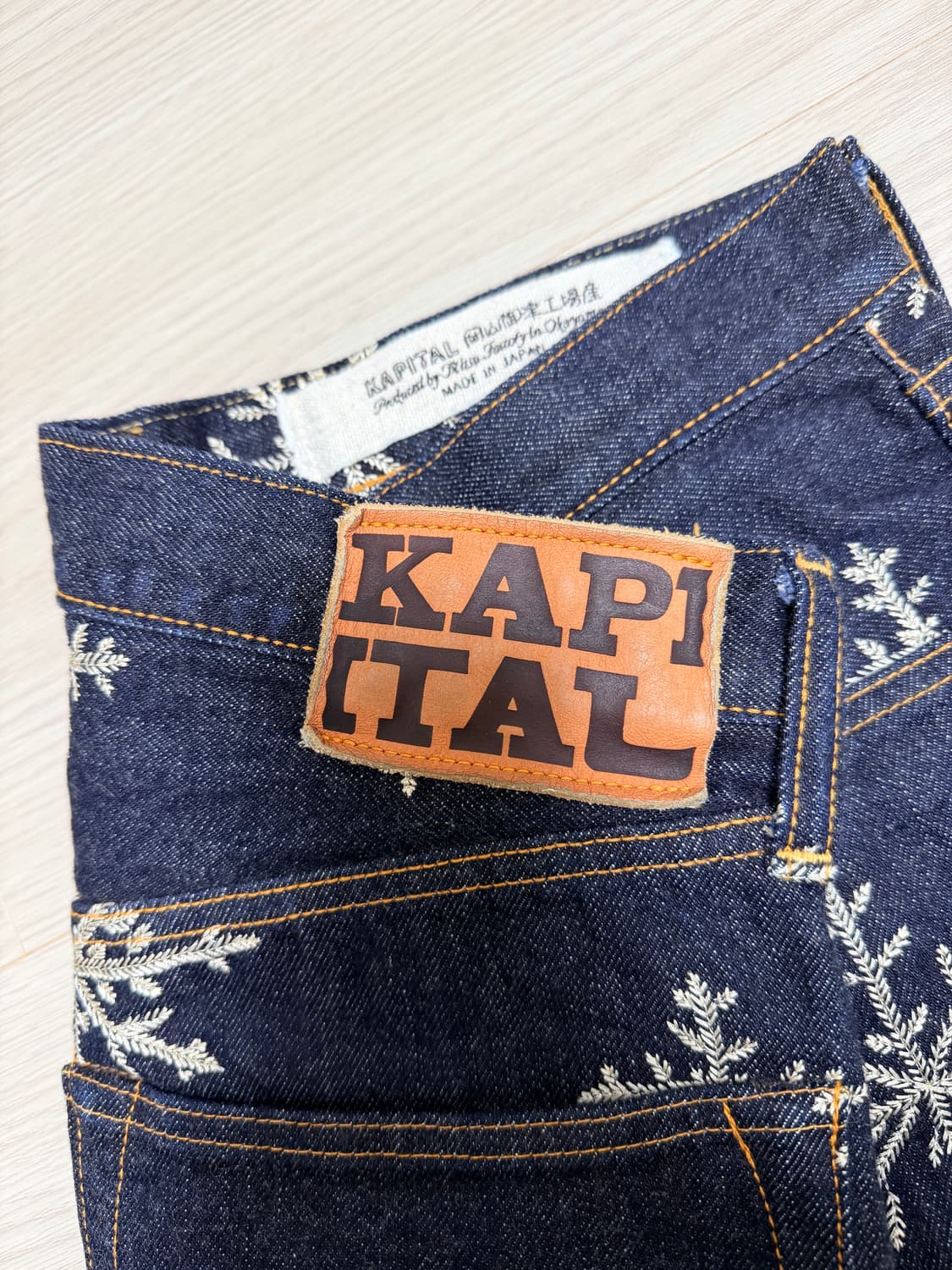 캐피탈 스노우 패턴 데님 상품이미지4