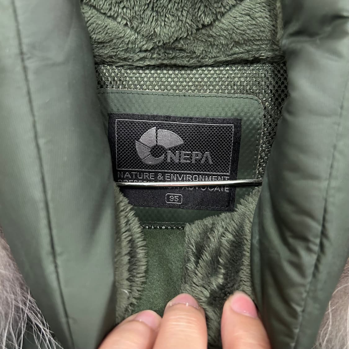 네파 노리밋 800 구스다운 배색 후드 패딩 상품이미지3