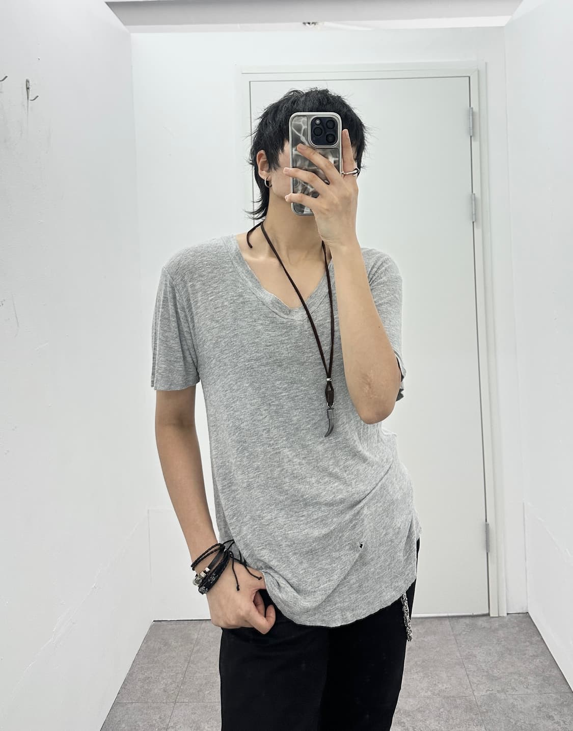 NONE vintage v neck tee 상품이미지1
