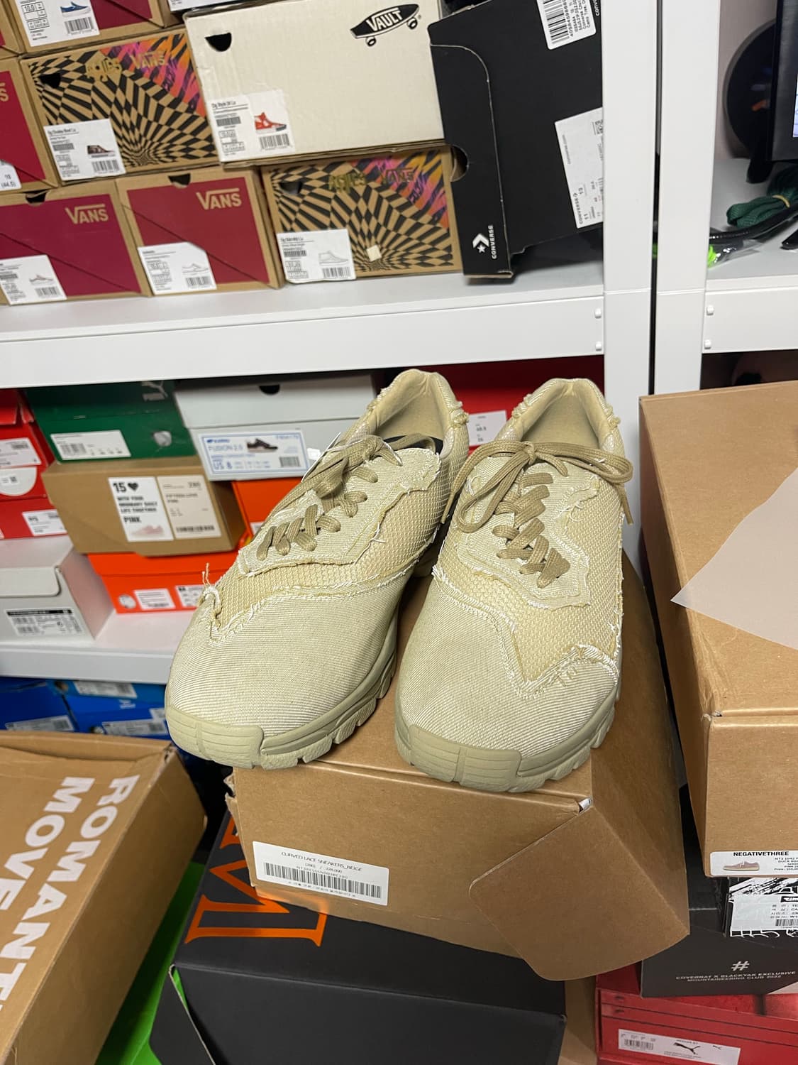 Negative Three 커브드 레이스 스니커즈 베이지 상품이미지1