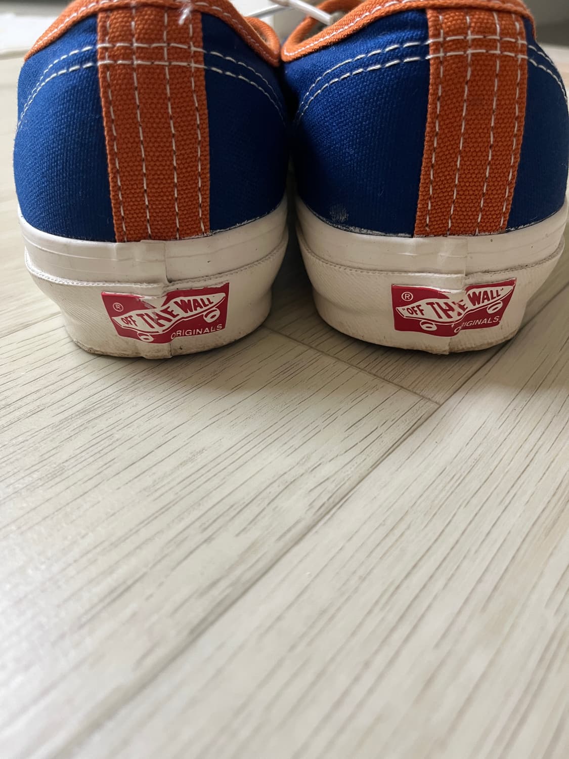 반스볼트 Vans Vault OG Authentic LX US9 270 상품이미지3