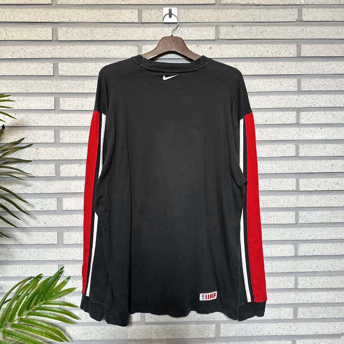 나이키 롱슬리브 캐나다 농구 크레스트 라운드넥 디테일 블랙 상품이미지2