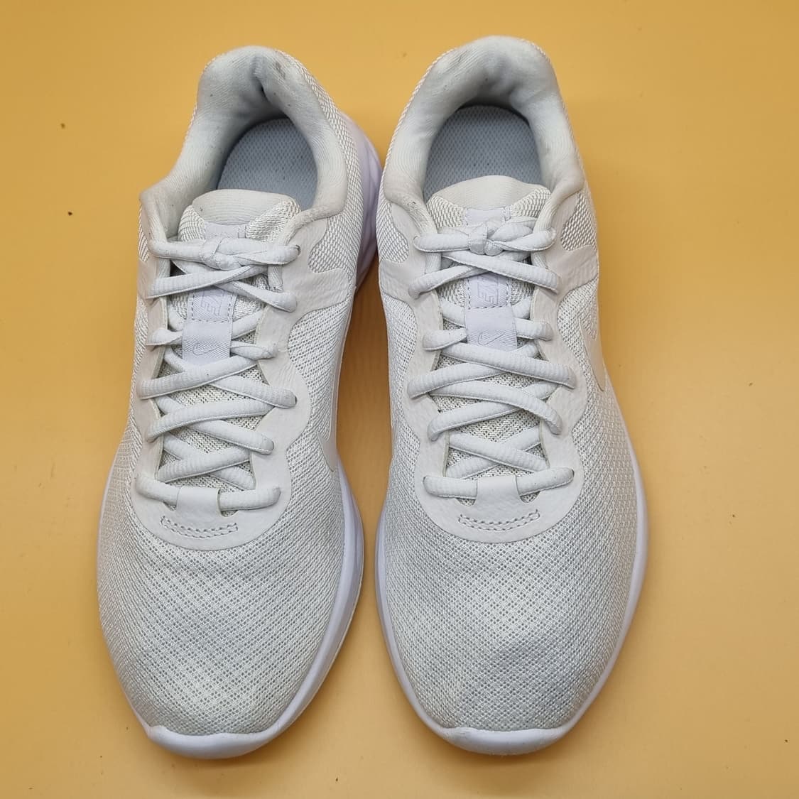 나이키 레볼루션6 운동화250. 상품이미지2