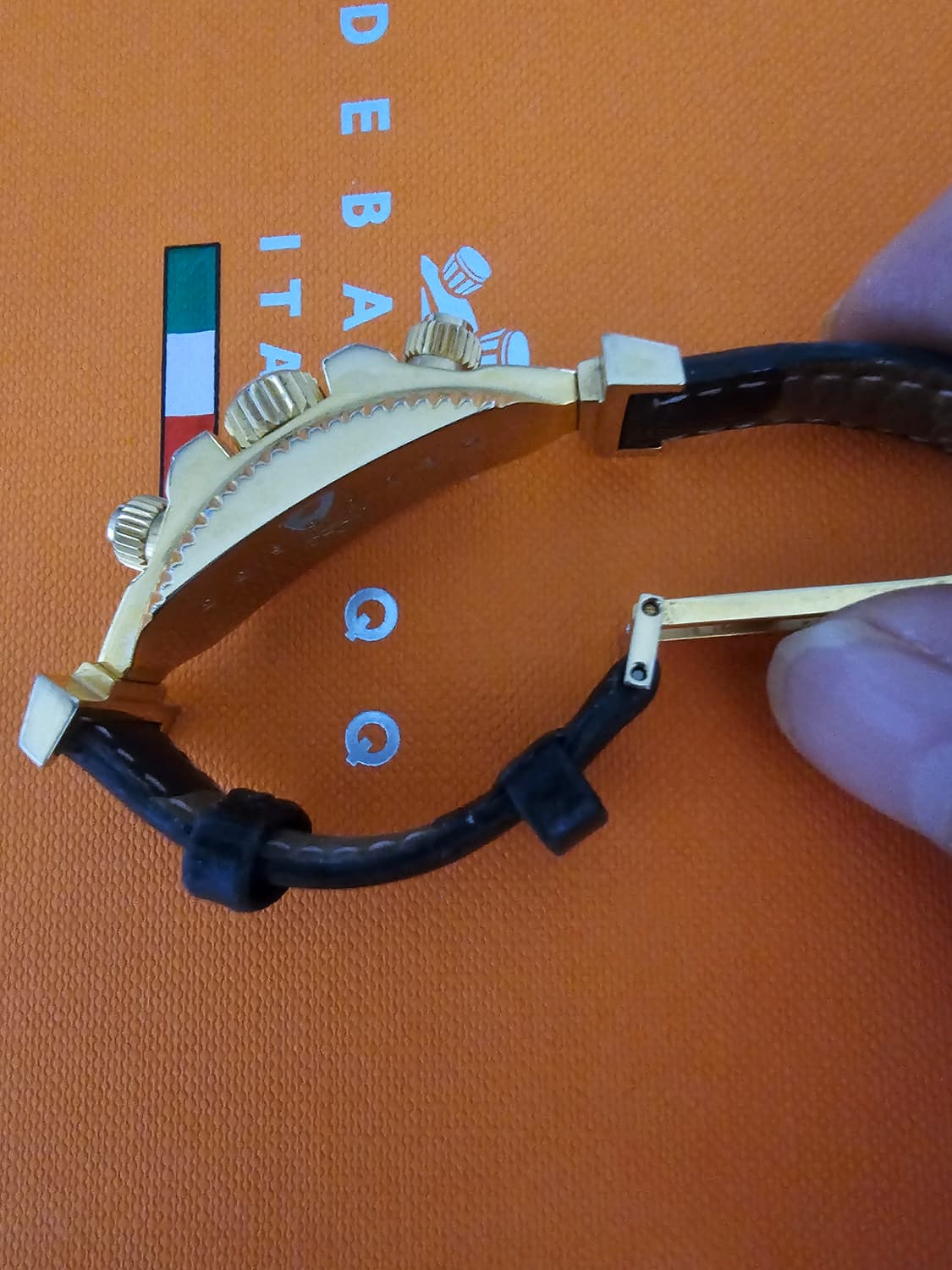 드바스크 가죽 금장 팔찌(free/공용) 상품이미지4