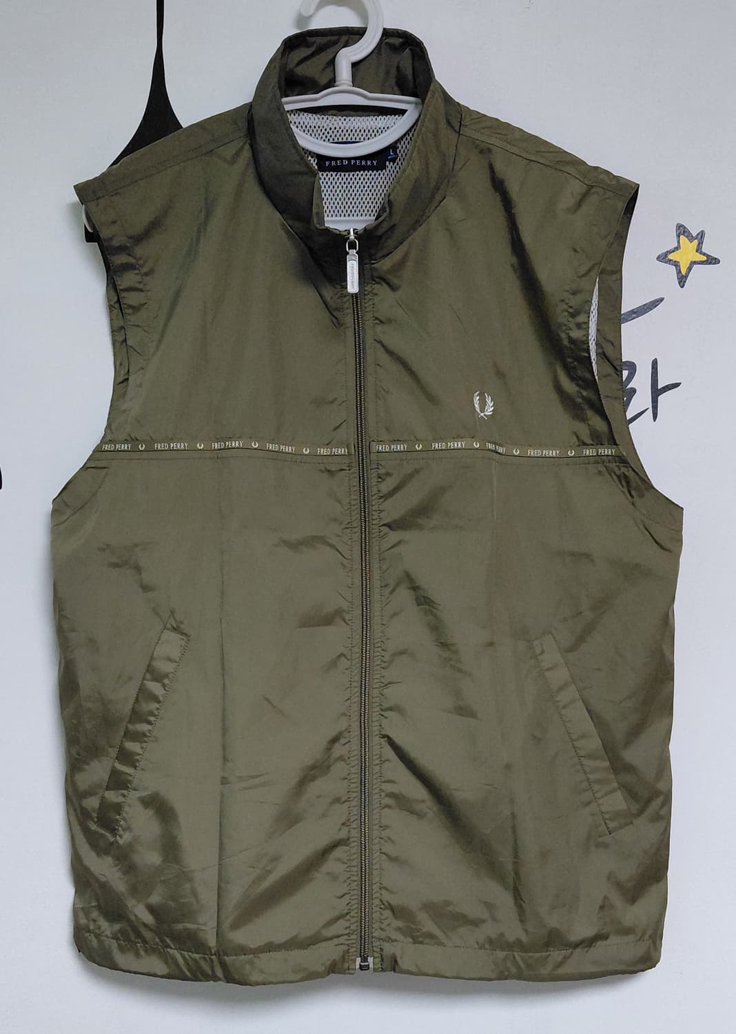 [L] Fred Perry 히트유니온 정품 올리브 카키 베스트 상품이미지1