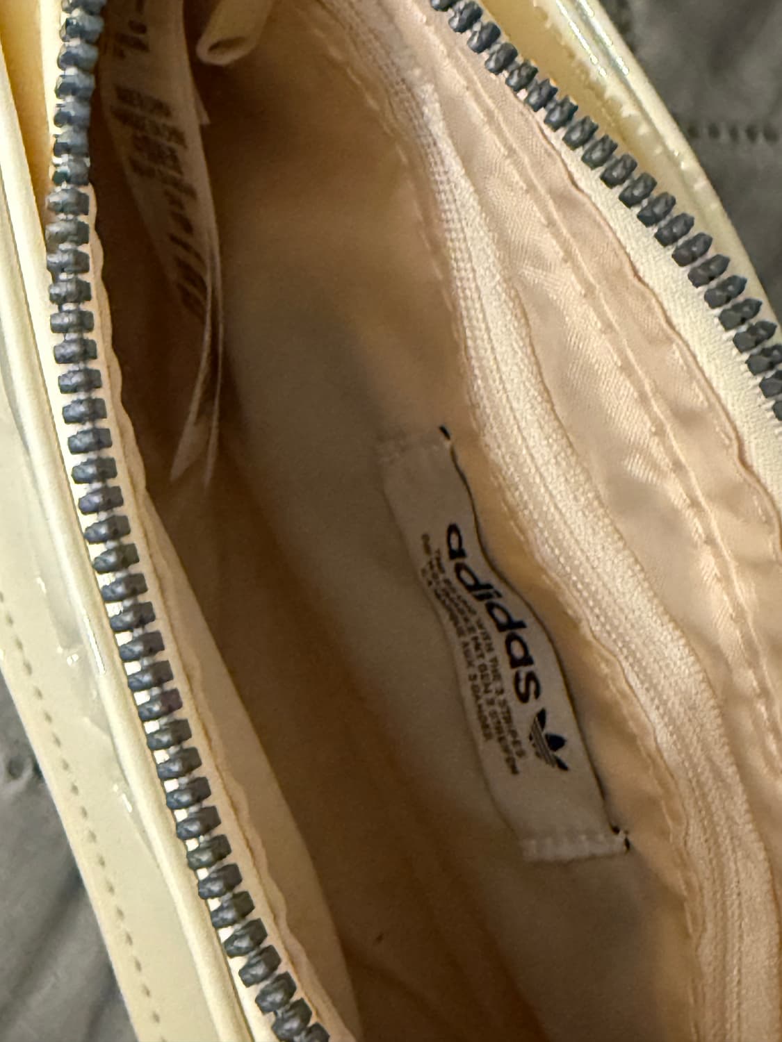 아디다스 페이던트 숄더백 상품이미지4