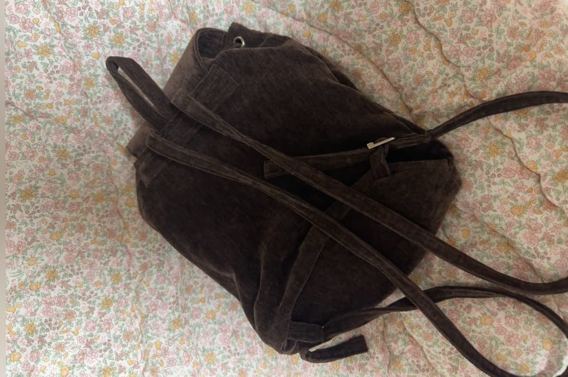 소프트서울 벨벳 실버볼 백팩 브라운 상품이미지3