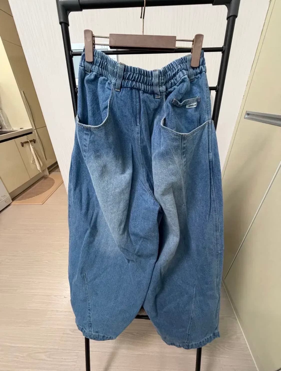 앵글런 반전 데님 벌룬팬츠 상품이미지4