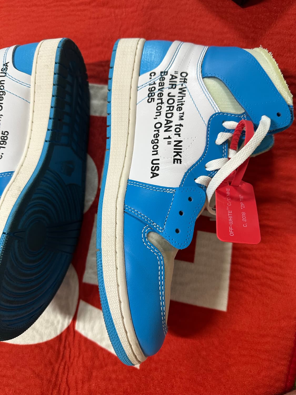 오프화이트 조던 1 unc 310사이즈 상품이미지3