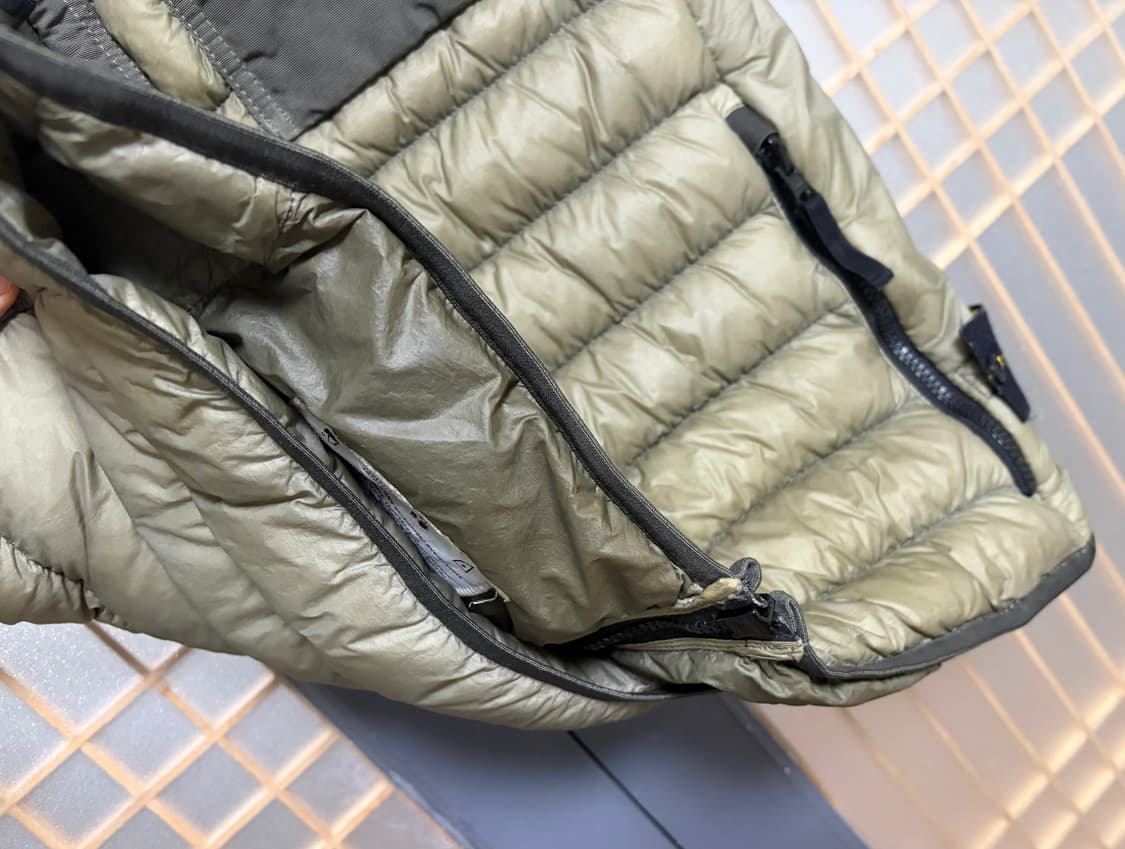 [L]스톤아일랜드 가먼트다이드 패딩베스트 상품이미지2