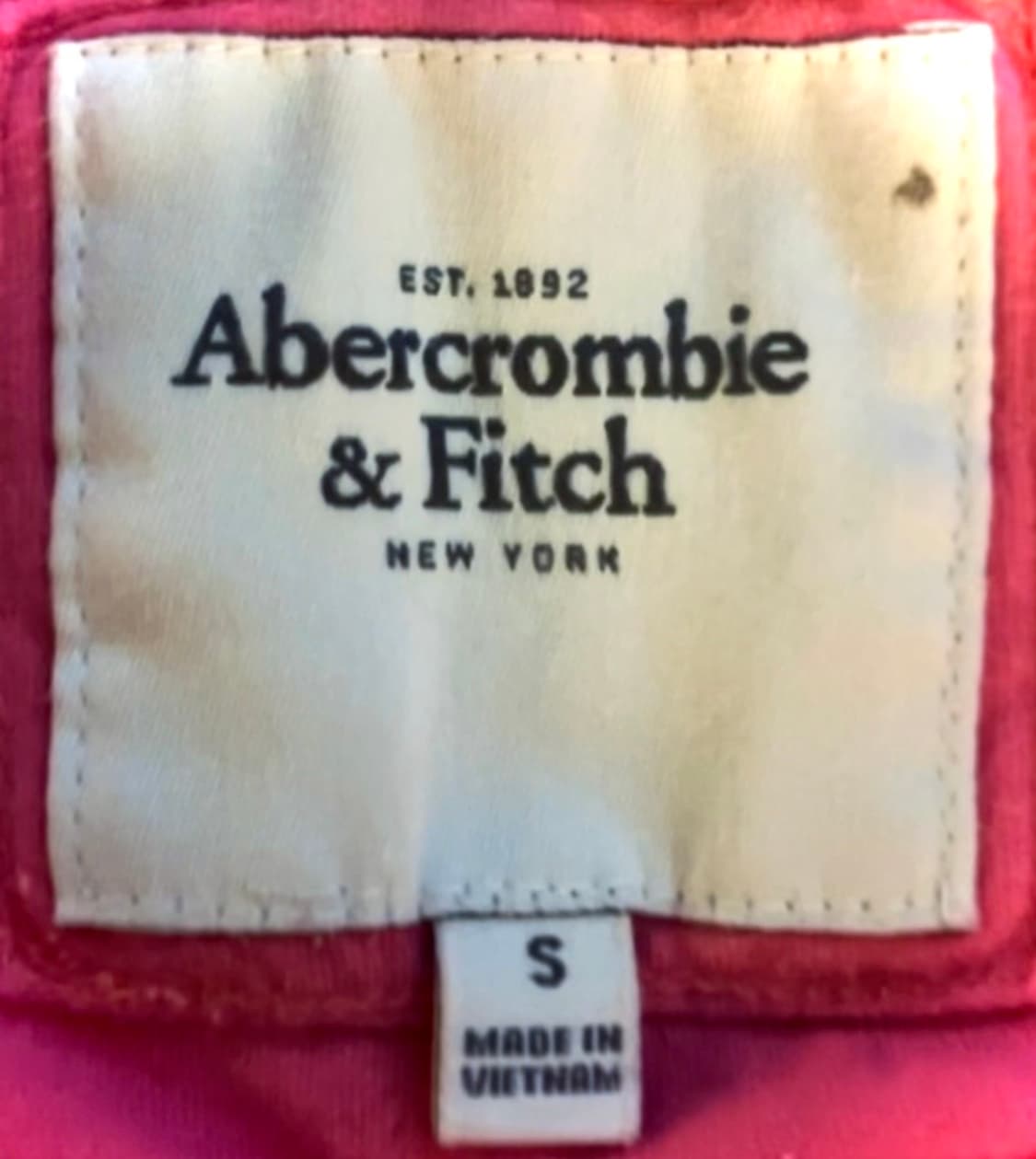 아베크롬비 앤 피치 핫핑크 티셔츠 S 상품이미지2