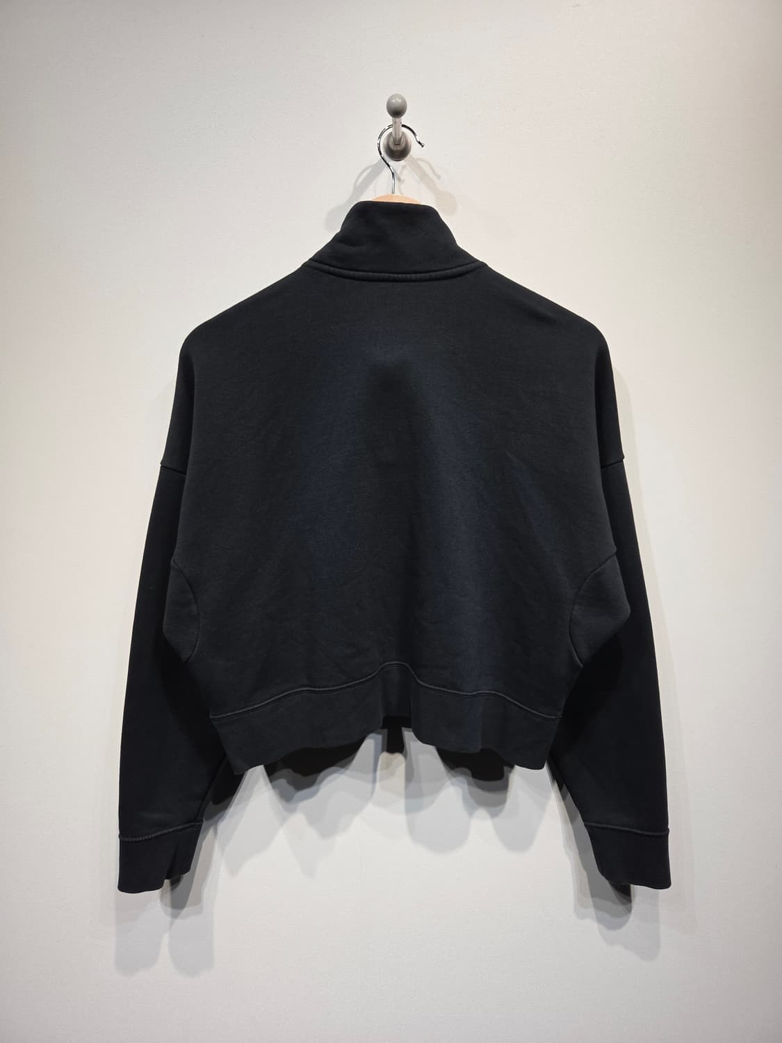 언더아머 블랙 하프집업 크롭 맨투맨 상품이미지6