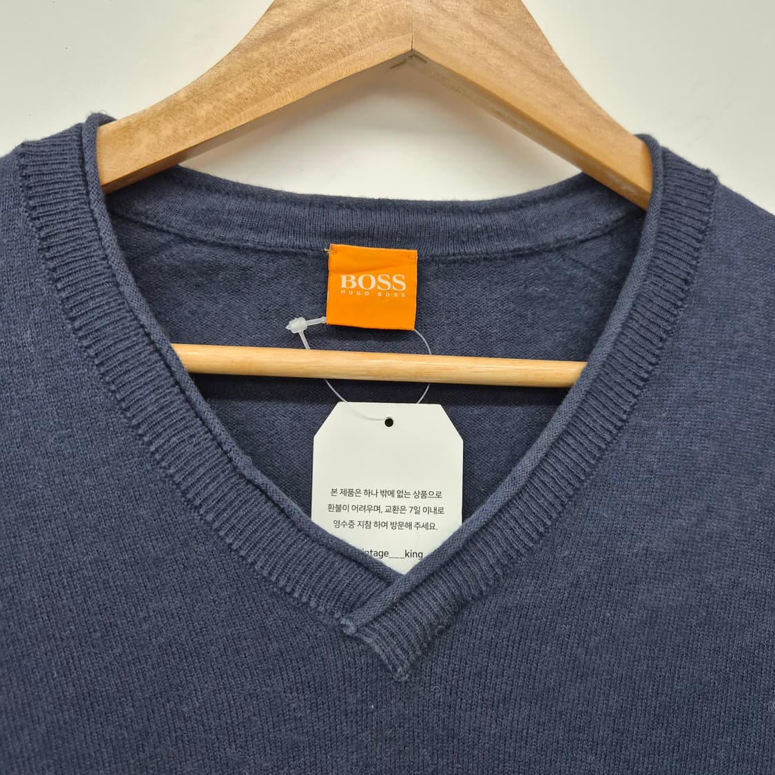 휴고보스 V넥 니트 네이비 남성 XL 상품이미지3