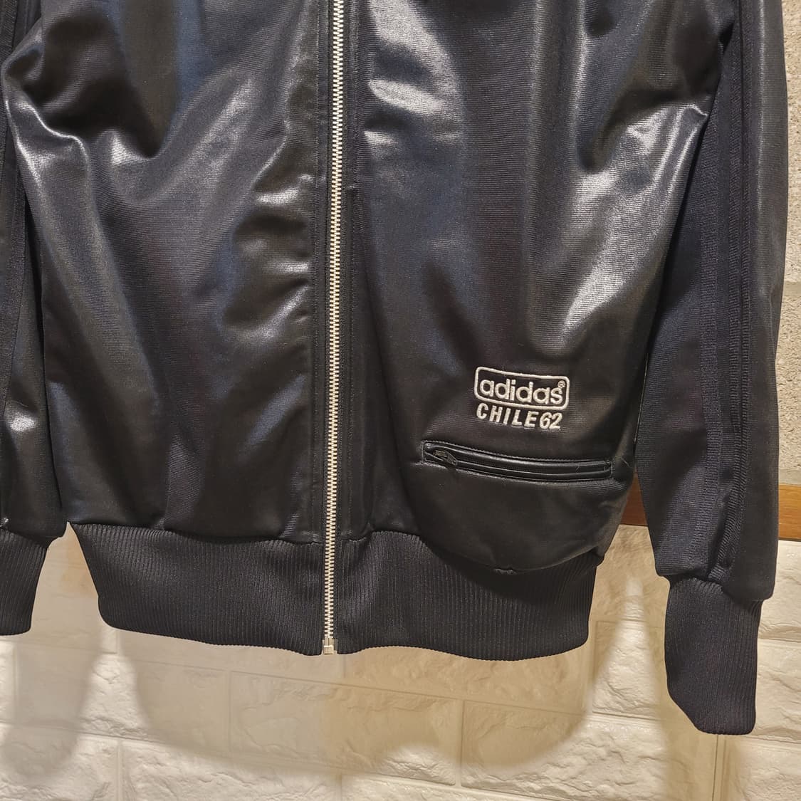 아디다스 칠레 유광 후드 져지 S 상품이미지3