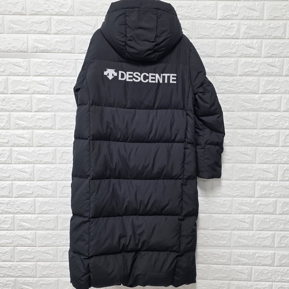 택포// 데상트 블랙 롱패딩 S 상품이미지4